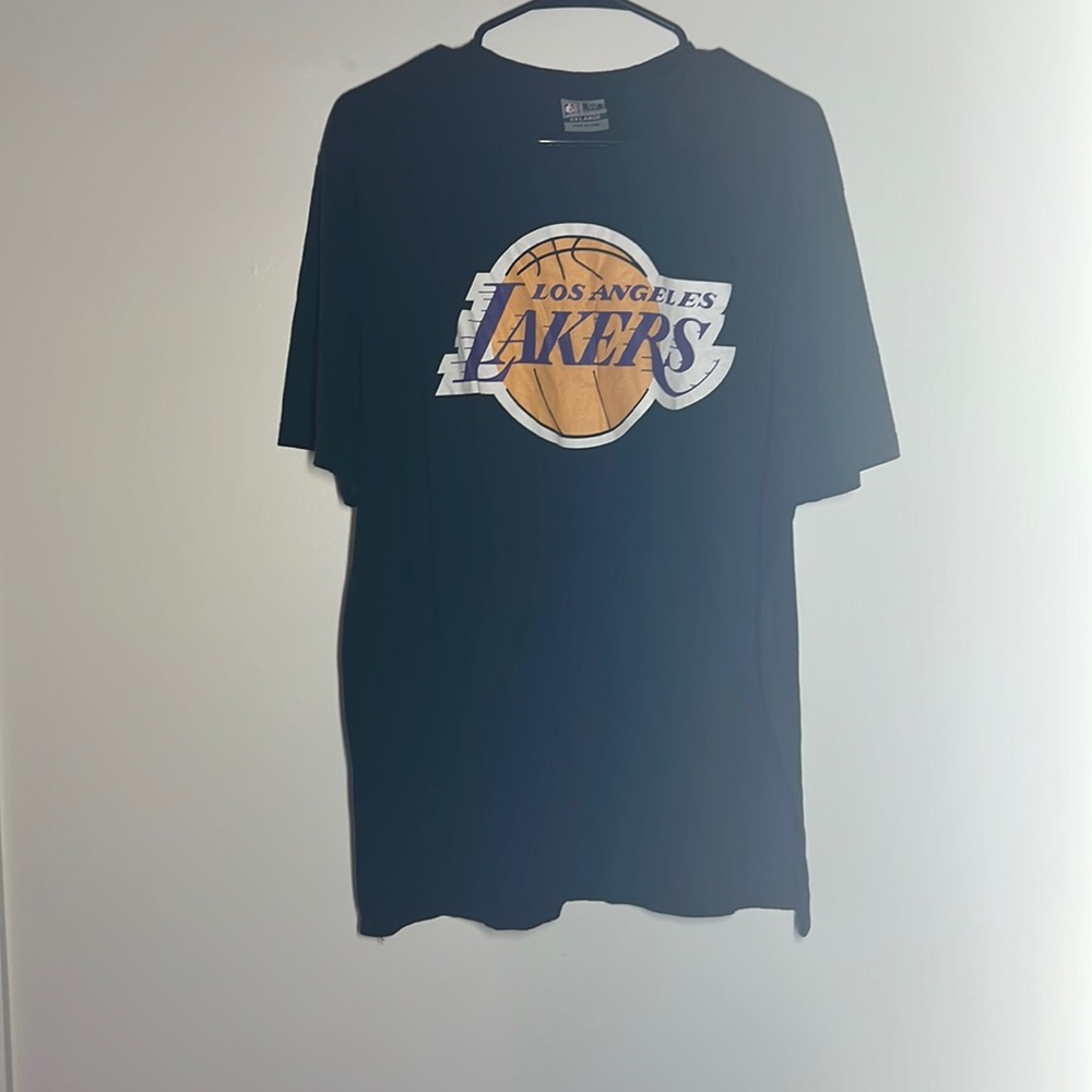Los Angeles Lakers Men’s XXL Tshirt